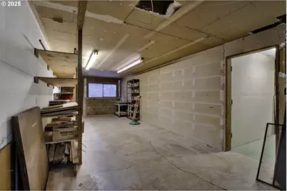 9790 NE Benton St, Newport, OR 97365 - Photo 39