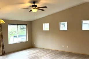 2600 NE 33rd St, Lincoln City, OR 97367 - Photo 11