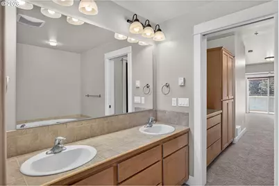 1220 Bay St #302, Florence, OR 97439 - Photo 19