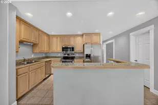 1220 Bay St, Florence, OR 97439 - Photo 9