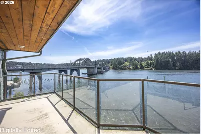 1220 Bay St #302, Florence, OR 97439 - Photo 1