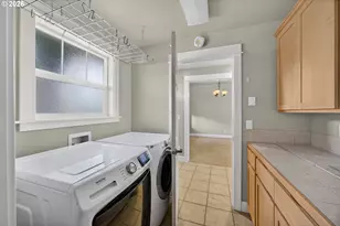 1220 Bay St, Florence, OR 97439 - Photo 33