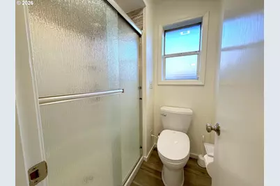 1487 Kyiv St, Springfield, OR 97477 - Photo 27