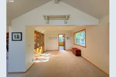 1487 Kyiv St, Springfield, OR 97477 - Photo 7