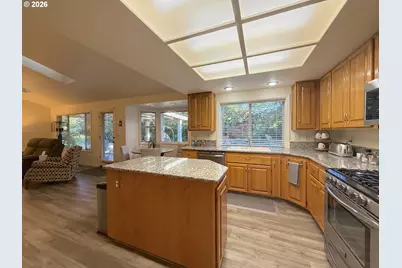 1487 Kyiv St, Springfield, OR 97477 - Photo 17