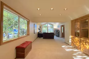 1487 Kyiv st, Springfield, OR 97477 - Photo 9