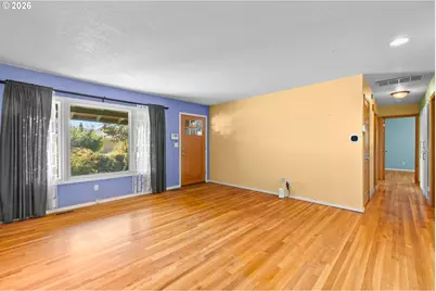 16325 NE Hoyt St, Portland, OR 97230 - Photo 9