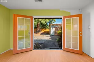 16325 NE Hoyt St, Portland, OR 97230 - Photo 39