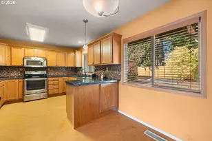 16325 NE Hoyt St, Portland, OR 97230 - Photo 15