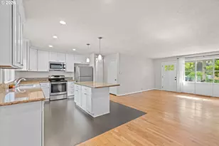 232 6th St, Lake Oswego, OR 97034 - Photo 9