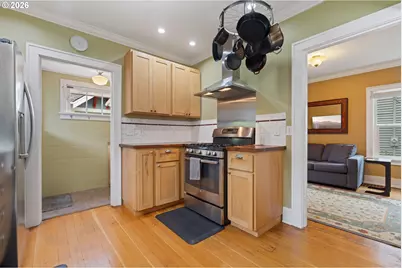 2535 NE 38th Ave, Portland, OR 97212 - Photo 9
