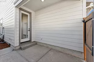 3602 SE Nebula Ln, Hillsboro, OR 97124 - Photo 3