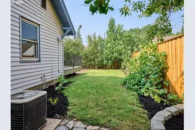 112 NW 3rd Ave, Canby, OR 97013 - Photo 25