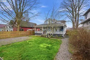 832 N Emerson St, Portland, OR 97217 - Photo 45