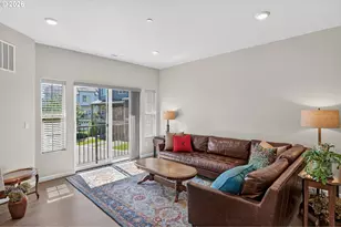 28704 SW Villebois Dr, Wilsonville, OR 97070 - Photo 5