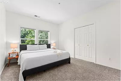 12431 SW 55th Pl, Portland, OR 97219 - Photo 17
