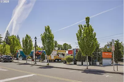 3105 SE Washington St, Milwaukie, OR 97222 - Photo 45