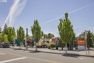 3105 SE Washington St, Milwaukie, OR 97222 - Photo 45