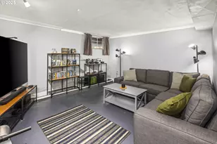 3105 SE Washington St, Milwaukie, OR 97222 - Photo 29