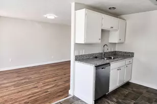 80 Boatlanding St, Independence, OR 97351 - Photo 5