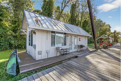 901 S McLoughlin Blvd #B, Oregon City, OR 97045 - Photo 1