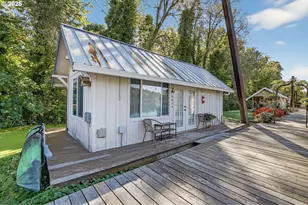 901 S McLoughlin Blvd, Oregon City, OR 97045 - Photo 1