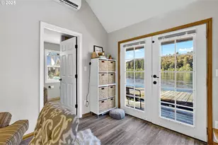 901 S McLoughlin Blvd, Oregon City, OR 97045 - Photo 9