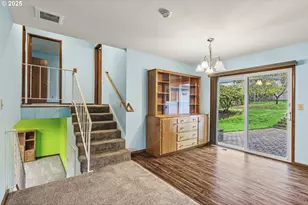 2110 Sycamore Pl, Longview, WA 98632 - Photo 3