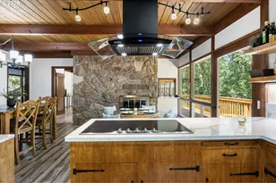 1212 Whistlers Ln, Roseburg, OR 97470 - Photo 11