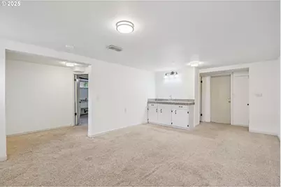 4801 NE 42nd Ave, Portland, OR 97218 - Photo 23