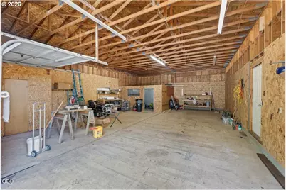261 Old Booth Ln, Glendale, OR 97442 - Photo 9