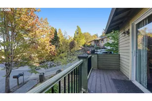 466 SW 6th St, Gresham, OR 97080 - Photo 33