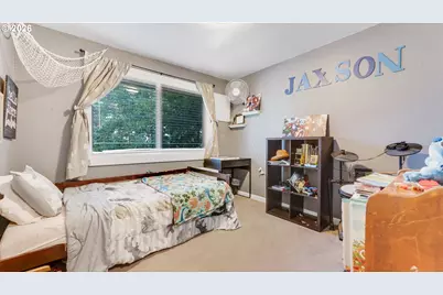 466 SW 6th St, Gresham, OR 97080 - Photo 17