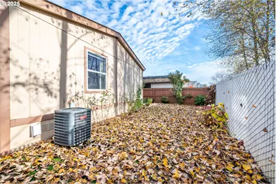 60 Heritage Blvd, Longview, WA 98632 - Photo 31