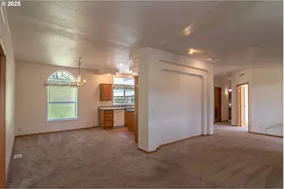 1120 Sunshine Rd, Roseburg, OR 97470 - Photo 13