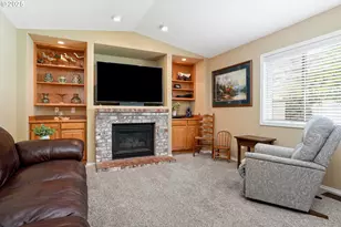 421 SE Davis St, Dallas, OR 97338 - Photo 15