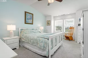 421 SE Davis St, Dallas, OR 97338 - Photo 21