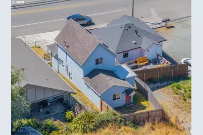2211 Sherman Ave, North Bend, OR 97459 - Photo 39