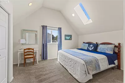 2211 Sherman Ave, North Bend, OR 97459 - Photo 31