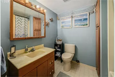 11046 Winstanley Dr, Lyons, OR 97358 - Photo 25