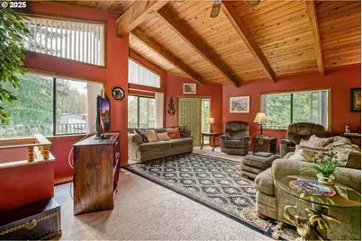 11046 Winstanley Dr, Lyons, OR 97358 - Photo 7