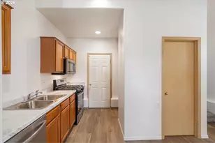 2879 NE Division St, Gresham, OR 97030 - Photo 13
