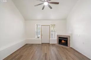 2879 NE Division St, Gresham, OR 97030 - Photo 7