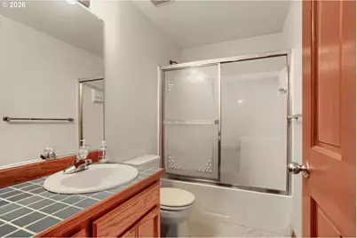 4725 SW Palatine St, Portland, OR 97219 - Photo 21