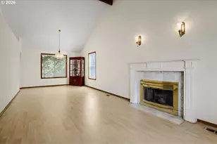 4725 SW Palatine St, Portland, OR 97219 - Photo 7