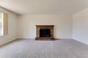 2515 Willona Dr, Eugene, OR 97408 - Photo 5