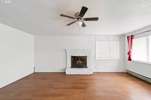 2010 Lindberg Ave, Coos Bay, OR 97420 - Photo 5