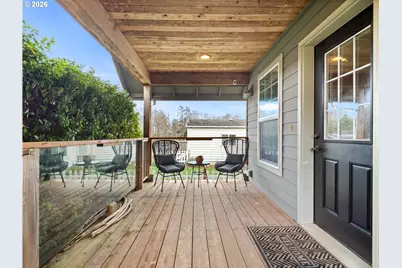1026 NE 13th Ave, Rockaway Beach, OR 97136 - Photo 3