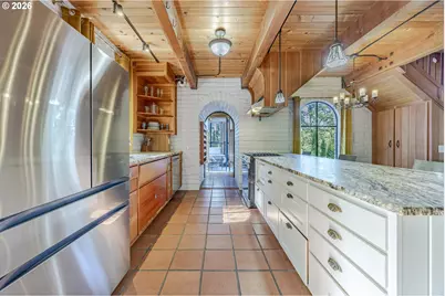 1820 E 28th Ave, Eugene, OR 97403 - Photo 15