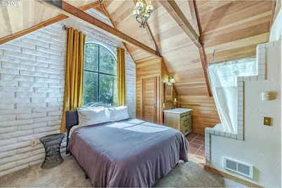 1820 E 28th Ave, Eugene, OR 97403 - Photo 23